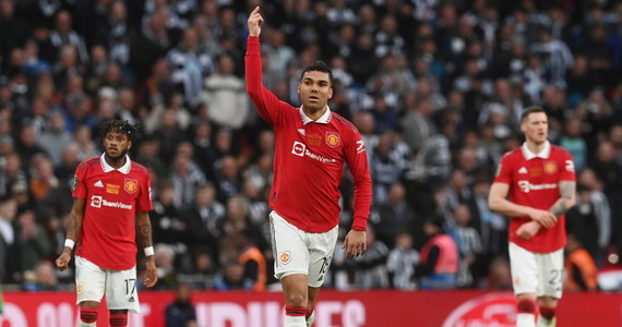 ​Piłkarze Manchesteru United po raz szósty w historii zdobyli Pucharu Ligi w Anglii. W niedzielnym finale na londyńskim Wembley pokonali Newcastle United 2:0. 