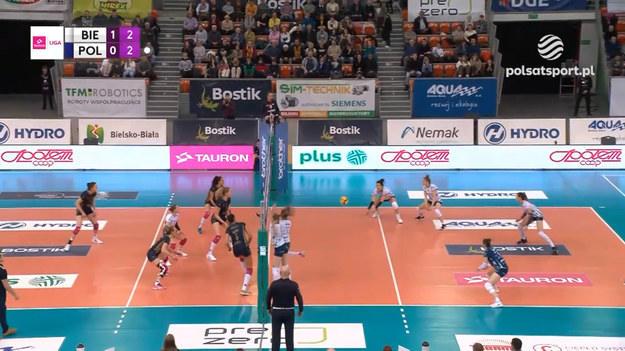 Skrót meczu 17. kolejki Tauron Ligi siatkarek BKS Bostik Bielsko-Biała - Grupa Azoty Chemik Police 3:2 (25:23, 20:25, 20:25, 25:19, 19:17).

