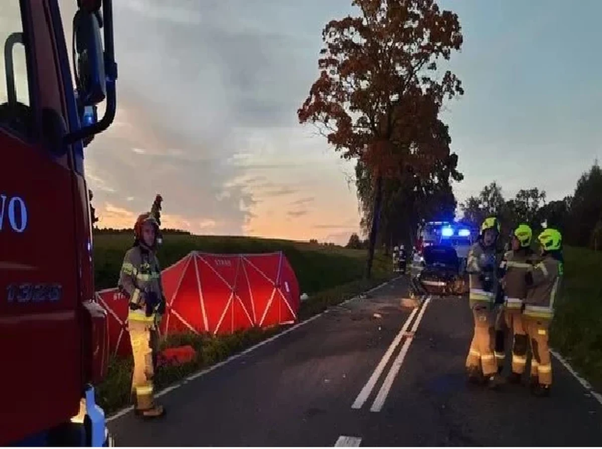 Przed Sądem Rejonowym w Olsztynie rozpoczął się proces łódzkiego adwokata Pawła K., oskarżonego o spowodowanie wypadku, w którym zginęły dwie kobiety.  Sprawa stała się głośna, gdy mecenas powiedział, że ofiary jechały "trumną na kołach".