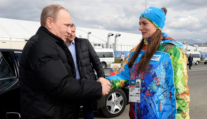 Biła rekordy świata, teraz jest "pupilką Putina". Ogromne sankcje