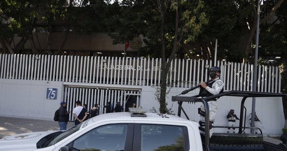 Stany Zjednoczone zwróciły się do rządu Meksyku o ekstradycję Ovidio Guzmana, syna uwięzionego bossa narkotykowego Joaquina "El Chapo" Guzmana, aby mógł on stanąć przed amerykańskim sądem - podał Reuters, powołując się na informacje uzyskane od meksykańskich źródeł rządowych.