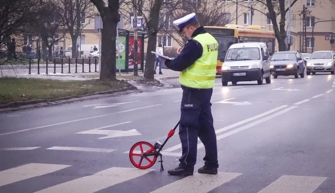 Lublin: Wjechał w pieszą i dziecko na pasach. Kobieta nie żyje