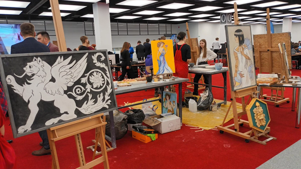 "Szacun dla zawodowców" - pod takim hasłem odbywają się dziś w Poznaniu Targi Edukacyjne. Uczniowie klas ósmych szkół podstawowych dowiadują się, jak wygląda nauka takich zawodów jak technik analityk chemiczny, robotyk czy weterynarz. Ogromnym zainteresowaniem cieszy się zawód programisty.