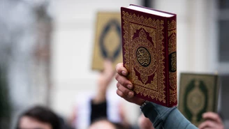 "The Spectator": Uczniowie przypadkowo pobrudzili Koran. Oskarżono ich o bluźnierstwo