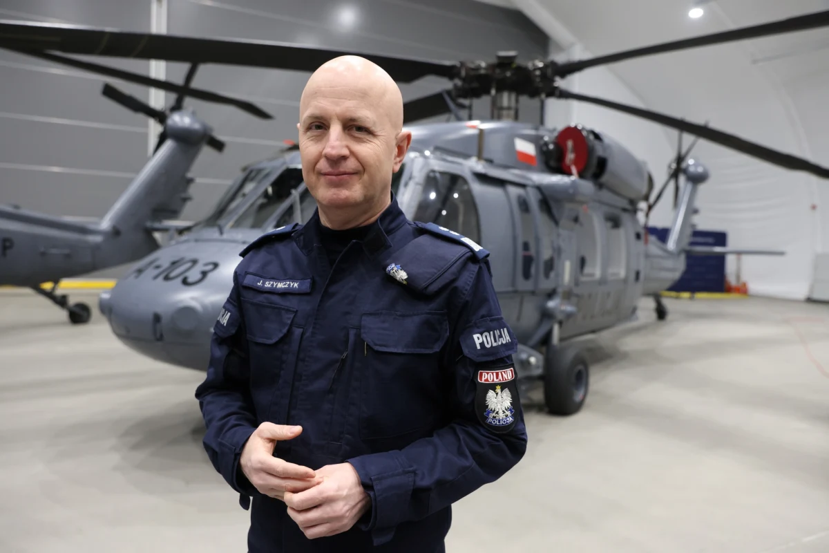 „Tajemnica śledztwa spowodowała, że na wiele pytań nie uzyskaliśmy odpowiedzi, a wiedza, którą uzyskaliśmy, nie poszerzyła naszego horyzontu” - ocenił przewodniczący sejmowej komisji AiSW Wiesław Szczepański po zakończeniu trwających trzy godziny tajnych obrad w sprawie wybuchu granatnika w KGP.