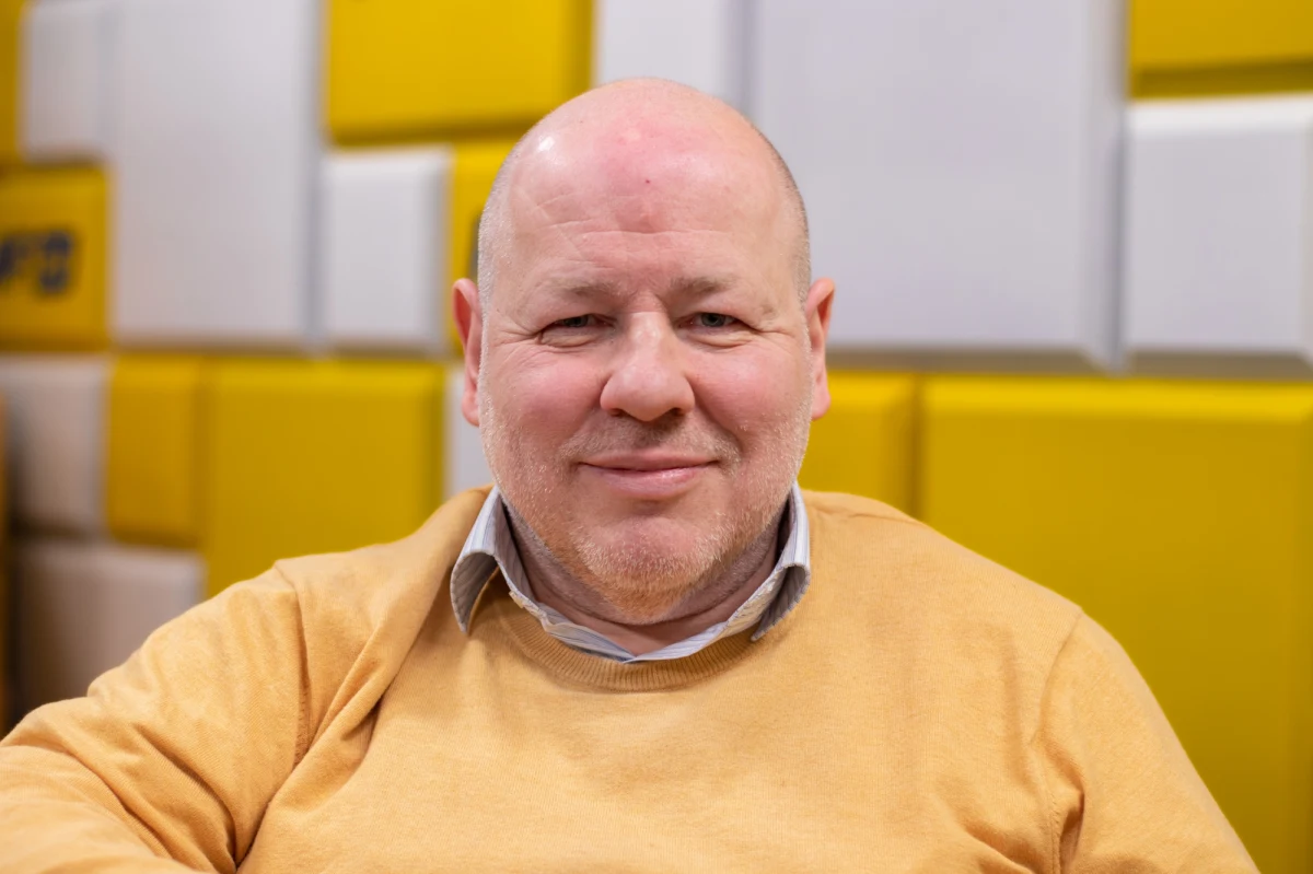 "Dyskutowanie przed wyborami, kto ma być premierem po wyborach, jest rzeczą przedwczesną. Po drugie jeden z podmiotów, który, jak rozumiem, miałby tworzyć przyszłą koalicję rządową, jest dosyć niechętny Donaldowi Tuskowi, mówię o partii Razem" - powiedział w Porannej rozmowie w RMF FM senator PSL Jan Filip Libicki.