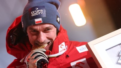 Piotr Żyła odebrał złoty medal. "Emocje trochę opadły"