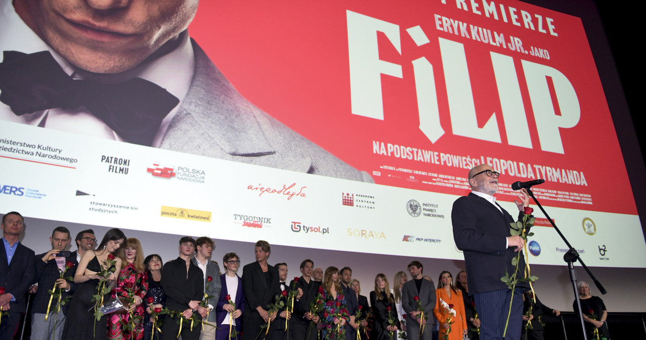 Premiera filmu Michała Kwiecińskiego "Filip" odbyła się w 28 lutego w warszawskim Multikinie Złote Tarasy. Produkcja, która jest adaptacją powieści Leopolda Tyrmanda, otrzymała Srebrne Lwy podczas ostatniego festiwalu w Gdyni. Odtwórca tytułowej roli "Eryk Kulm jr zdobył za swą kreację Nagrodę im. Zbyszka Cybulskiego. Na pokazie pojawili się twórcy i aktorzy.
