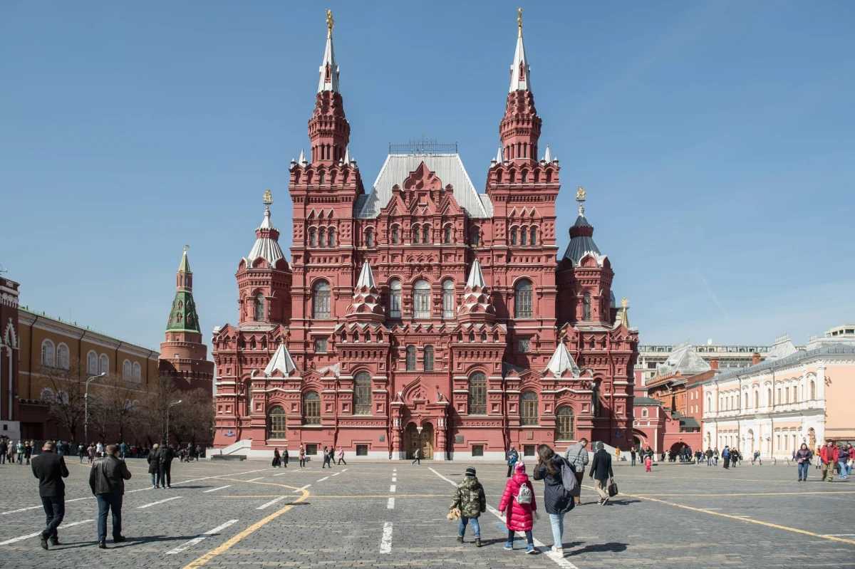 W niewyjaśnionych okolicznościach poniósł śmierć w ubiegłym tygodniu w swoim domu pod Moskwą oligarcha i były szpieg KGB Wiaczesław Rowniejko - twierdzi belgijski dziennik "Het Laatste Nieuws". Gazeta przypomina, że był on nazywany „belgijskim szpiegiem” ze względu na swoją pracę dla radzieckiego wywiadu w okresie zimnej wojny. 