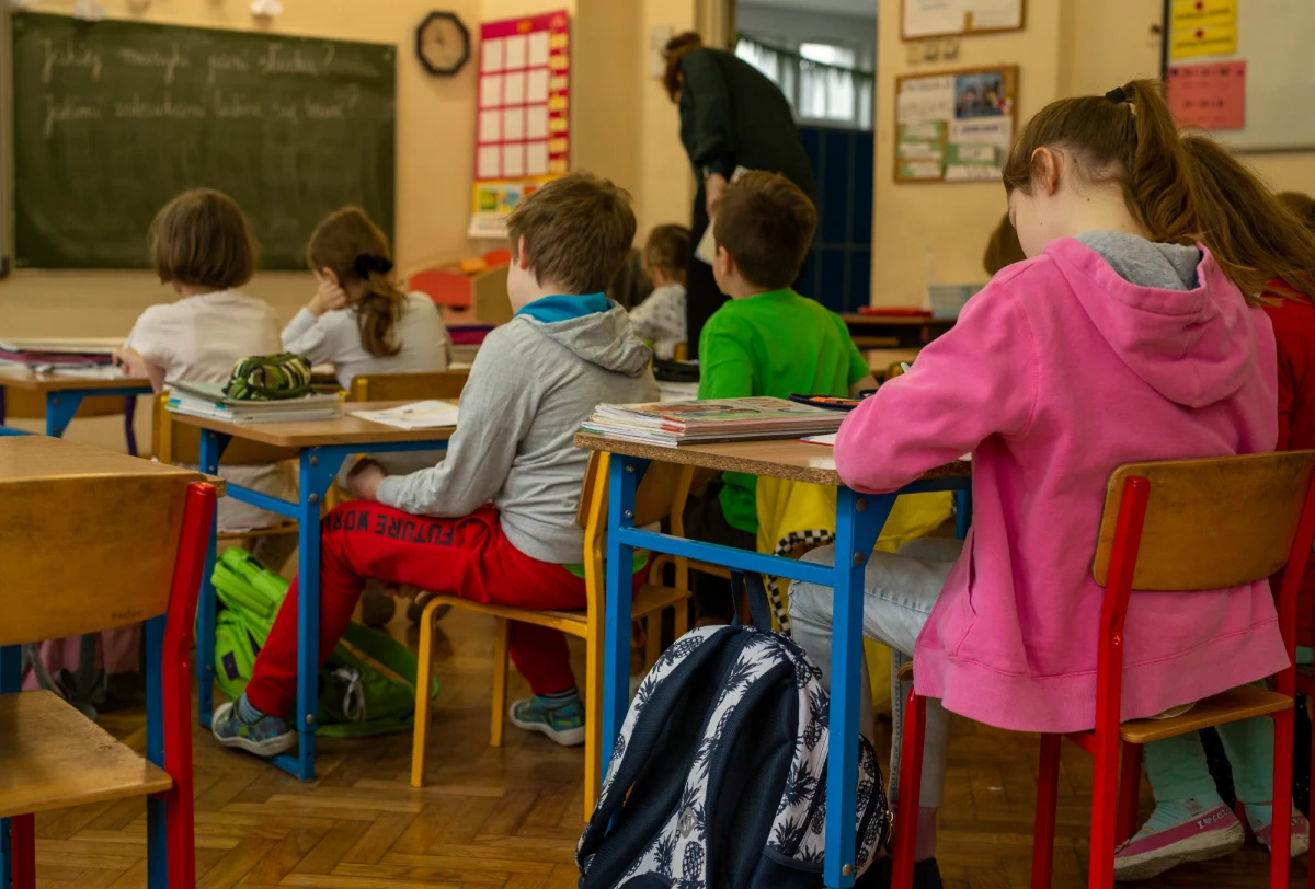 Już jutro (03.03) rusza rekrutacja do wrocławskich szkół podstawowych. Po raz drugi będzie prowadzona w pełni elektronicznie. Jak podaje Urząd Miejski - najważniejsze zmiany związane z rekrutacją to dodatkowe punkty z programu Nasz Wrocław MAX oraz nowe obwody szkolne.