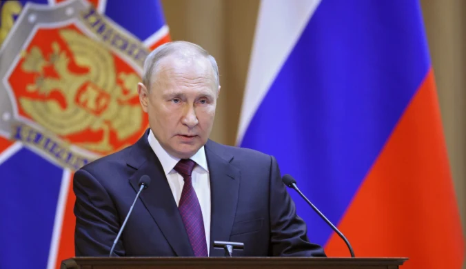 Im nie przeszkadza wojna, do tego sumy z państwowych spółek. Grają w Rosji