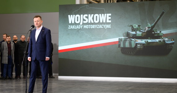 Minister obrony narodowej Mariusz Błaszczak oświadczył, że czołgi K2 będą serwisowane, remontowane i produkowane w Wojskowych Zakładach Motoryzacyjnych w Poznaniu. W lipcu ubiegłego roku podpisano umowę południowokoreańskim Hyundai Rotem na pozyskanie łącznie 1000 czołgów K2 i jego spolonizowanej wersji rozwojowej K2PL z pojazdami towarzyszącymi.