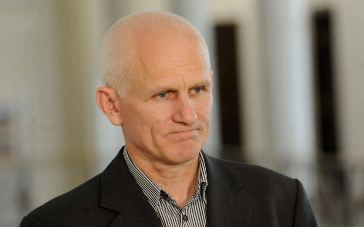 Białorusin Aleś Bialacki, laureat Pokojowej Nagrody Nobla i prezes centrum praw człowieka Wiasna został skazany na 10 lat więzienia. Wyroki usłyszeli również jego współpracownicy.