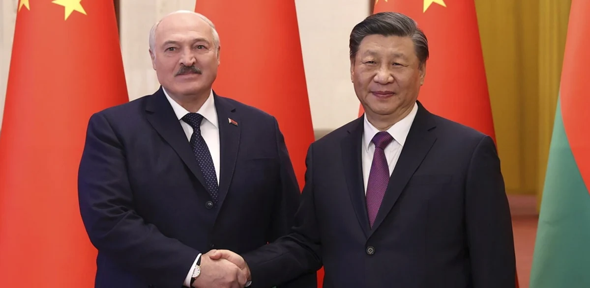 Istnieje możliwość wykorzystania Białorusi do omijania sankcji nałożonych na Rosję i dostarczania jej pomocy wojskowej. Jest to "dość prawdopodobne", jeśli Chiny podejmą konkretne decyzje co do takiej pomocy - ocenia w rozmowie z PAP dr Marcin Przychodniak z Polskiego Instytutu Spraw Międzynarodowych (PISM). 