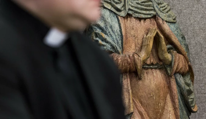 Czeski biskup zaskoczył wypowiedzią o rozwodnikach. Kanonista komentuje