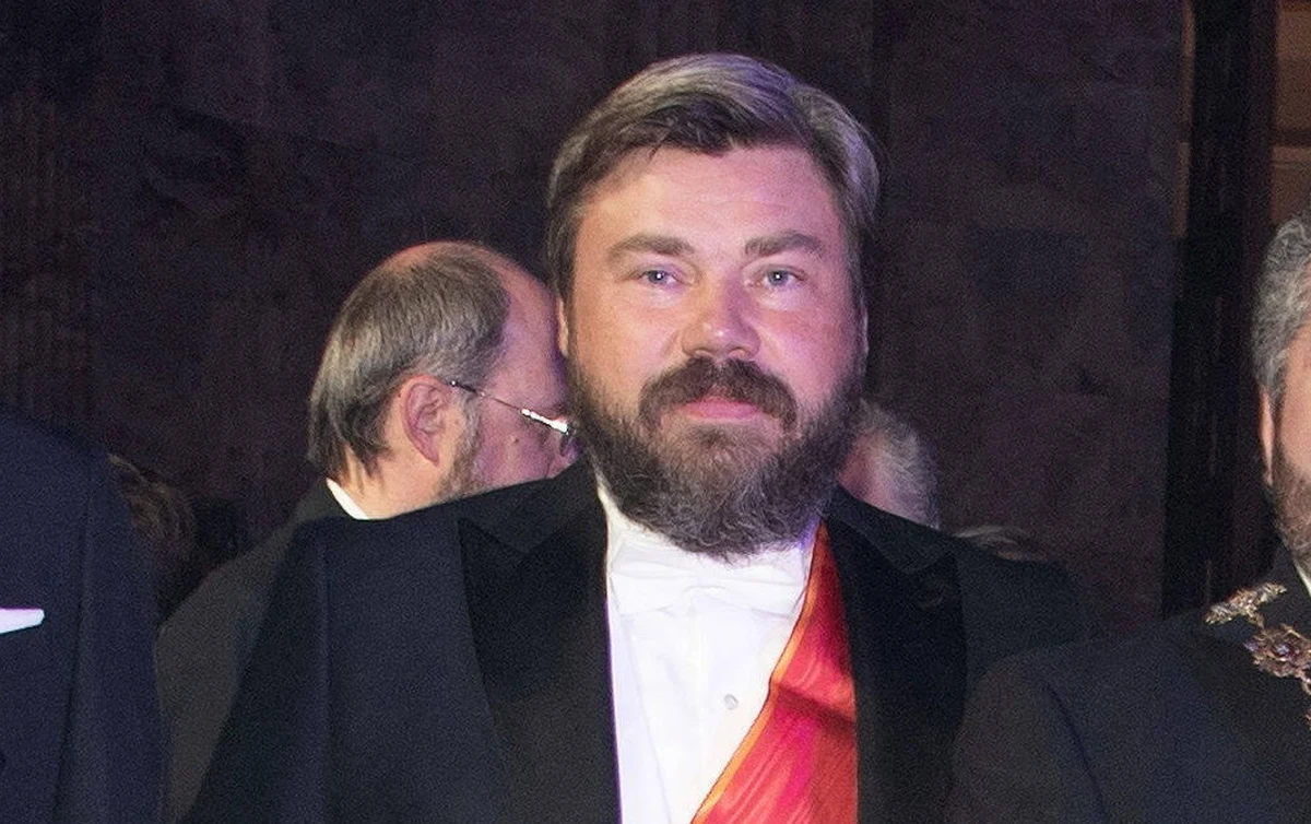 ​Federalna Służba Bezpieczeństwa Rosji poinformowała, że zapobiegła zamachowi na oligarchę i założyciela prokremlowskiego kanału Cargrad TV Konstantina Małofiejewa. Samochód biznesmena miał zostać wysadzony przez założyciela Rosyjskiego Ochotniczego Korpusu Denisa Kapustina - tego samego, który nie tak dawno przyznał się do prowokacji w obwodzie briańskim. Według FSB Kapustin działa w porozumieniu ze Służbą Bezpieczeństwa Ukrainy.