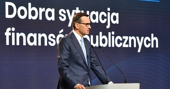 Deficyt budżetu w 2022 r. wyniósł 12,4 miliardów złotych, a deficyt sektora finansów publicznych w 2022 r. wyniósł około 3 proc. PKB - poinformował w poniedziałek mówił premier Mateusz Morawiecki.