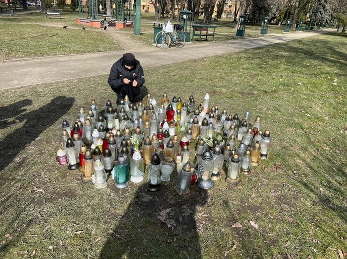 Są zarzuty dla nastolatki w związku ze śmiertelnym pobiciem 16-letniego Eryka w Zamościu - dowiedział się reporter RMF FM. Dziewczyna będzie odpowiadała za pomocnictwo. Wcześniej zarzuty usłyszały trzy inne osoby.