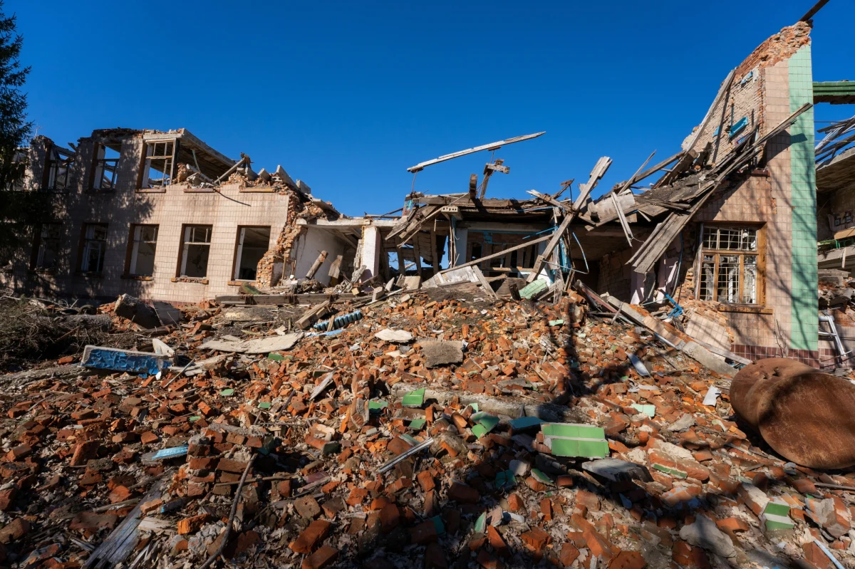 Według zachodnich służb wywiadowczych na każdego ukraińskiego żołnierza, który ginie w obronie Bachmutu Rosja traci co najmniej pięciu wojskowych. Takie informacje podaje CNN, powołując się na niewymienionego z nazwiska urzędnika NATO.