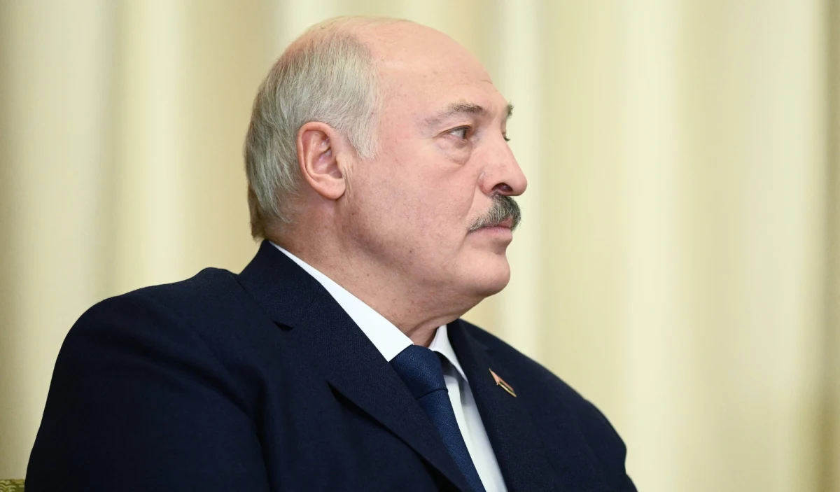 ​Na Białorusi zatrzymano "terrorystę ukraińskich służb specjalnych i jego wspólników", którzy byli zamieszani w próbę sabotażu samolotu A-50 na lotnisku Maczuliszcze pod Mińskiem - przekazał prezydent Białorusi Alaksandr Łukaszenka.