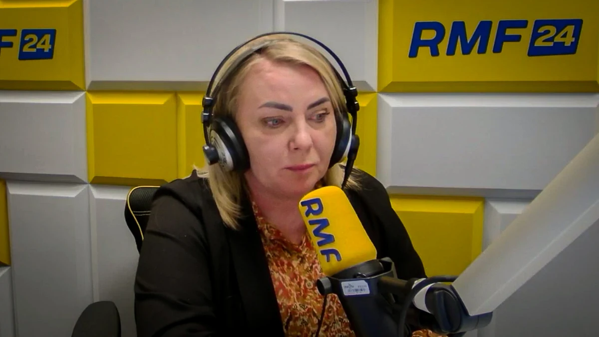 Niepełnosprawne osoby nie mogą czekać ani dnia dłużej na to, żeby mieć podwyższone środki pieniężne na życie. Dzisiaj renta socjalna to 1217 złotych na rękę. Jak te osoby z niepełnosprawnościami mają się leczyć, rehabilitować? - mówiła w Popołudniowej rozmowie w RMF FM posłanka Koalicji Obywatelskiej Iwona Hartwich.