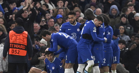 Benfica Lizbona i Chelsea Londyn to pierwsze zespoły z awansem do ćwierćfinału piłkarskiej Ligi Mistrzów. Zespół z Portugalii wyeliminował Club Brugge, natomiast "The Blues" wygrali u siebie z Borussią Dortmund, która poniosła pierwszą porażkę w 2023 roku.