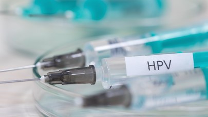 Szczepienia przeciwko HPV dla części nastolatków. Jak będą zorganizowane? 