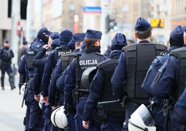 Klepnął pracownicę policji w pośladki. Naczelnik prewencji odwołany