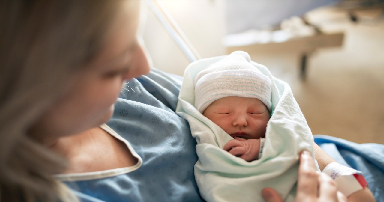 Nowa broń przeciw HIV. Jeden zastrzyk zaraz po urodzeniu