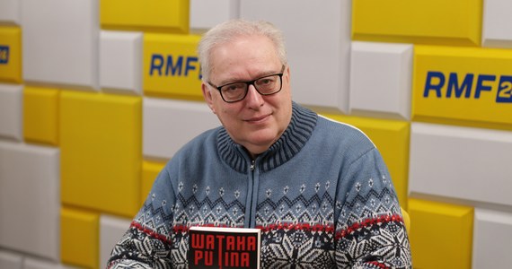 Czy Nawalny może być czynnikiem przewrotu na Kremlu? „Wykluczam” – mówi krótko gość Porannej rozmowy w RMF FM prof. Hieronim Grala. Kto zatem jest w stanie zastąpić Putina? „Zmiany, które w historii zawsze są nieuchronne, jeżeli nastąpią – a na pewno nastąpią – będą wychodziły z trzewi systemu” – uważa historyk i współautor książki pod tytułem „Wataha Putina”. 