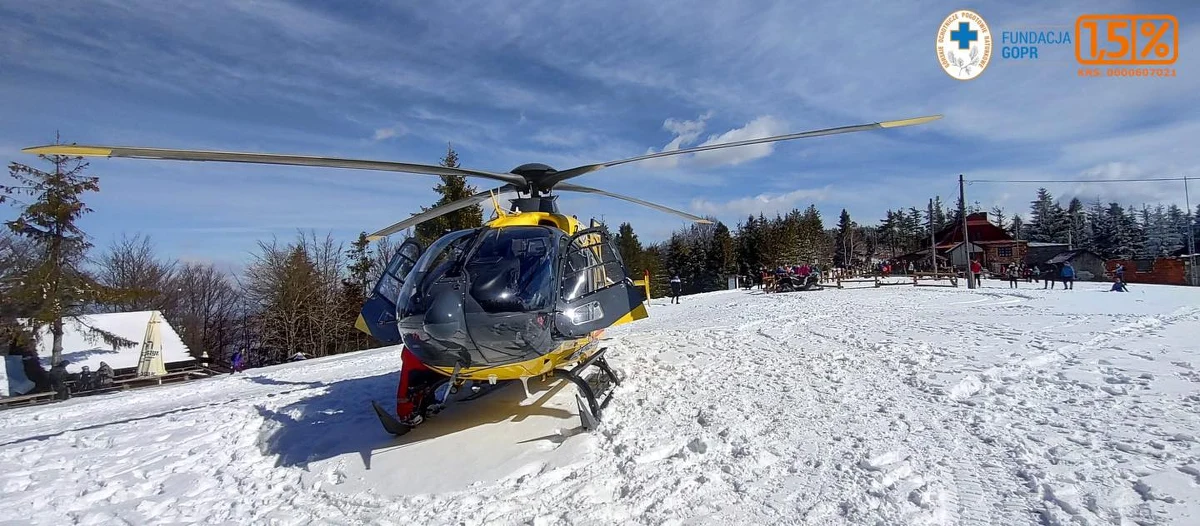 O tragedii na beskidzkim szlaku górskim informuje oddział GOPR Beskidy. Zmarła 35-letnia kobieta. 