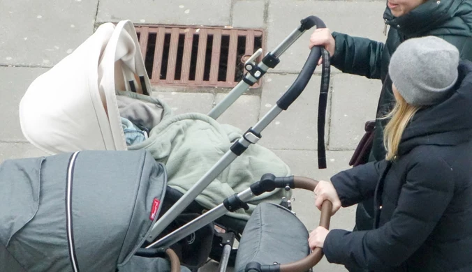 Niania z wózkiem na pasach, nadjechało auto. Tragedia w Lublinie