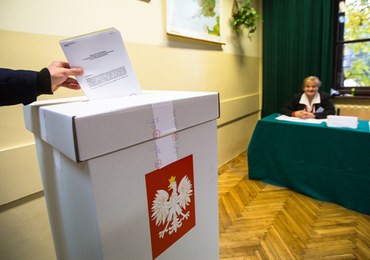Bezpłatny transport wyborców. Wójt Skierniewic: Cienko to widzę 