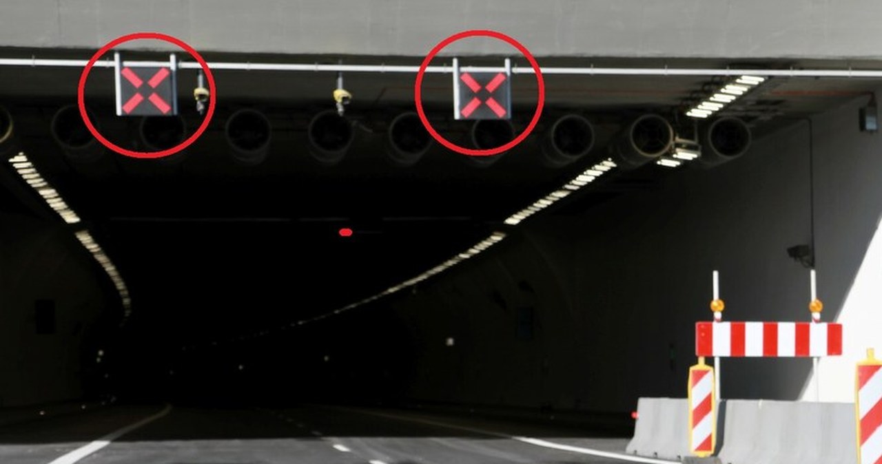 Czerwony "X" nad drogą - albo wiesz co oznacza, albo tracisz prawo jazdy