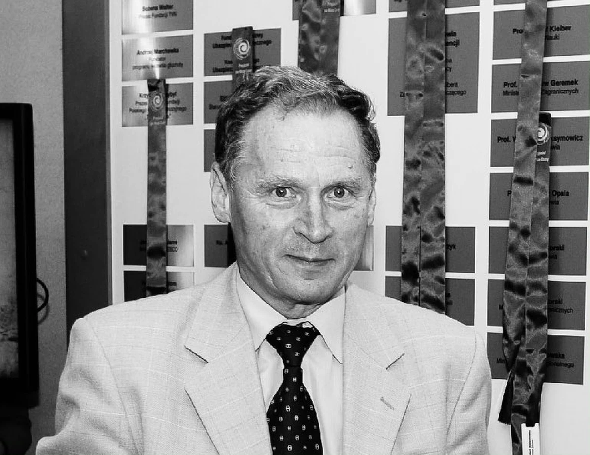 Nie żyje Aleksander Łuczak. Były minister edukacji zmarł w wieku 79 lat.