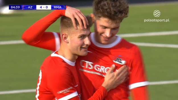 19-letni lewy obrońca Jong AZ Alkmaar Daniel Beukers strzelił dwa gole, a jego drużyna pokonała Real Madryt 4:0 w ćwierćfinale Ligi Młodzieżowej UEFA. Na uwagę zasługuje zwłaszcza trafienie Holendra na 4:0. Beukers ośmieszył defensywę "Królewskich", trafiając do siatki po rajdzie przez pół boiska.

