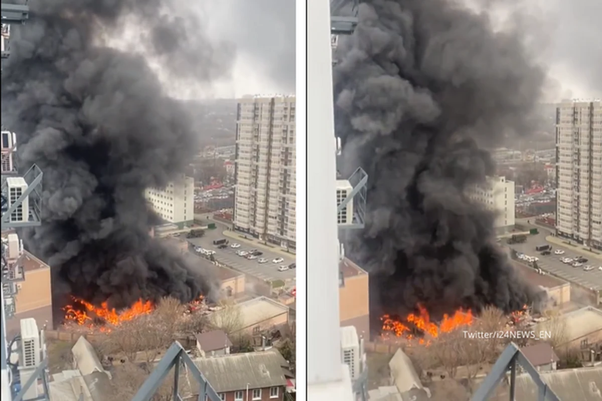 Ogień pojawił się w siedzibie regionalnego oddziału służb granicznych FSB (Federalnej Służby Bezpieczeństwa) w Rostowie nad Donem - podaje rosyjska agencja informacyjna TASS. Co najmniej jedna osoba zginęła, a dwie zostały ranne. W mediach społecznościowych opublikowano nagrania pokazujące skalę pożaru.