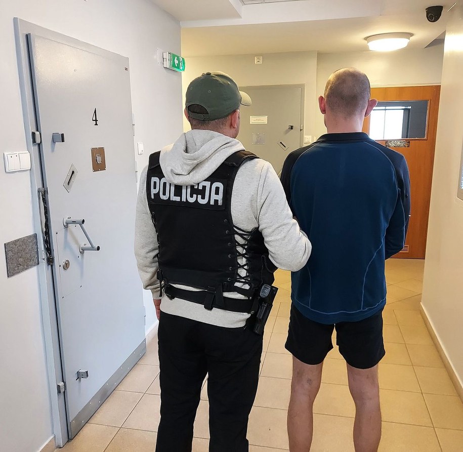 /Komenda Powiatowa Policji w Sieradzu /