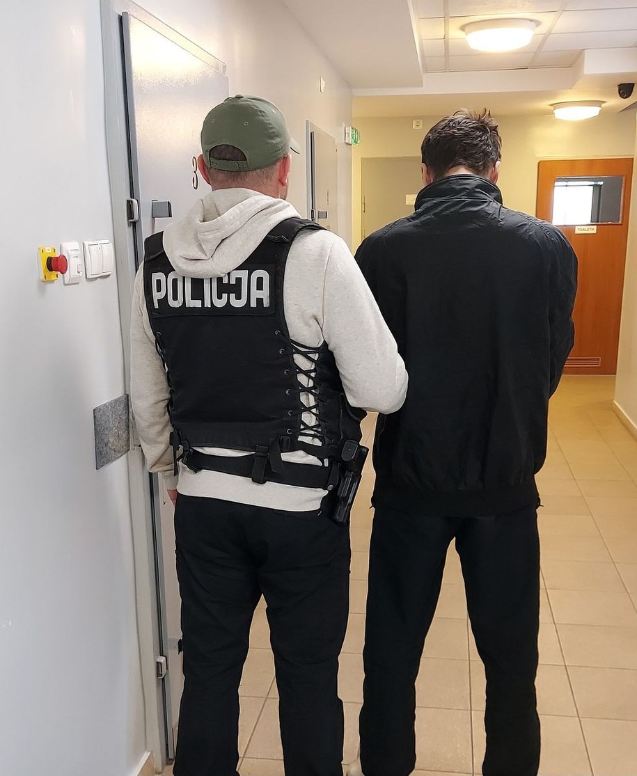 /Komenda Powiatowa Policji w Sieradzu /