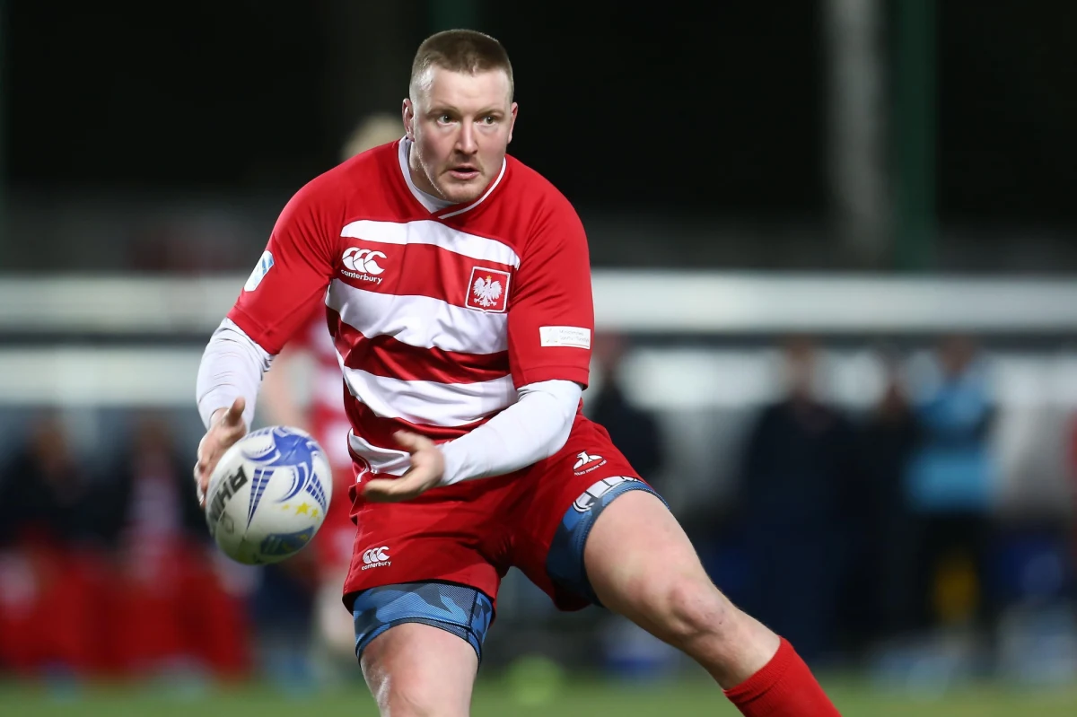 Przed reprezentacją Polski ostatni mecz w ramach Rugby Europe Championship, w którym nasza drużyna zmierzy się z Belgią. Stawką tego spotkania będzie siódme miejsce w rozgrywkach. Przed meczem, środkowy naszej kadry, Grzegorz Szczepański zapewnia, że biało-czerwoni są z pełni skoncentrowani na tym, by po raz drugi pokonać Belgów i zatrzeć złe wrażenie po meczu z Niemcami.