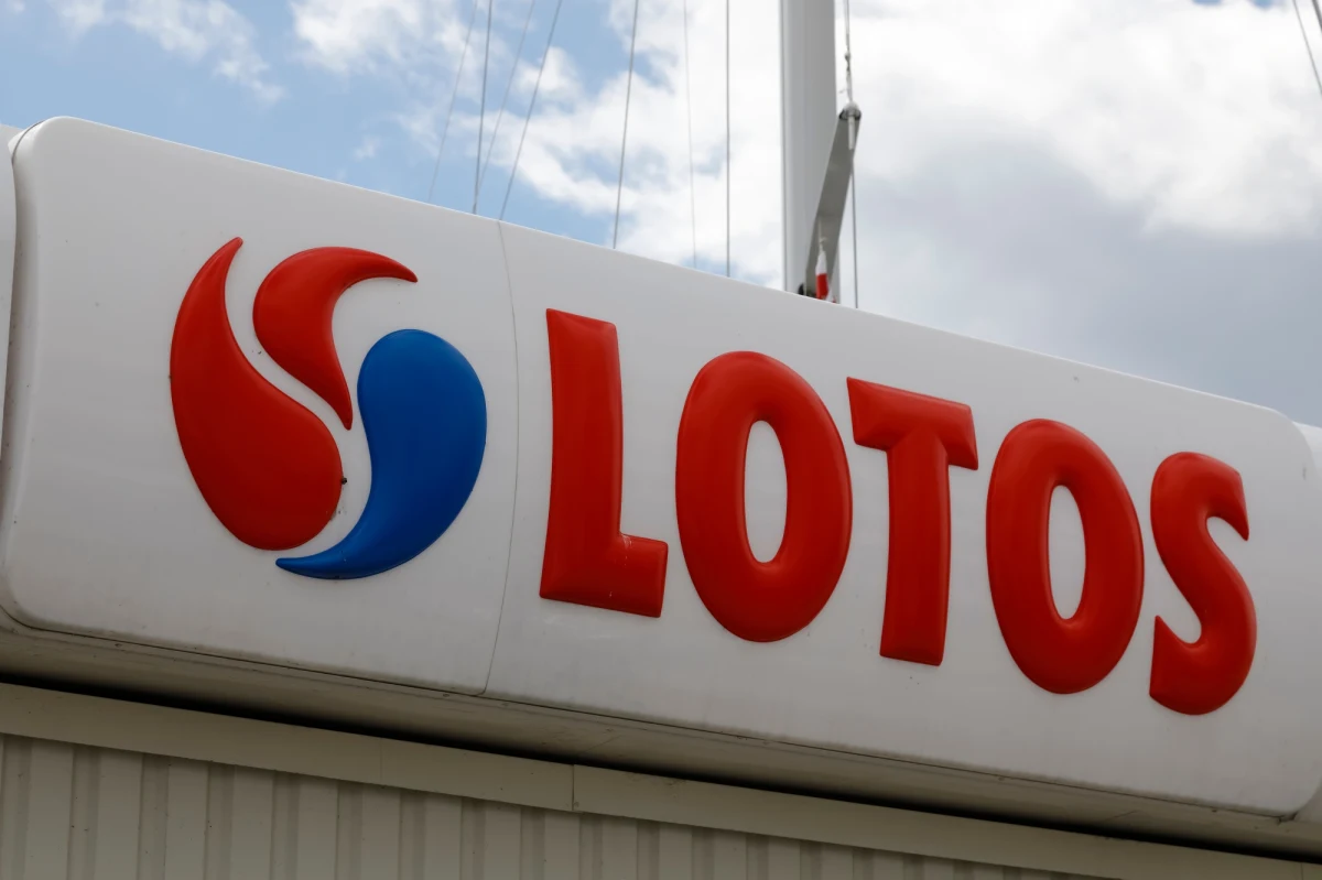 Jest śledztwo dotyczące fiaska projektu samochodu elektrycznego w koncernie Lotos - dowiedział się reporter RMF FM Krzysztof Zasada. W trakcie projektu, prowadzonego w latach 2016-2018, mogło dojść do wielomilionowych nieprawidłowości. Zawiadomienie w tej sprawie do CBA oraz prokuratury złożył Orlen, który latem przejął gdańskiego giganta paliwowego. 