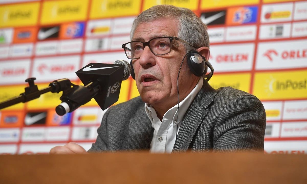 Selekcjoner reprezentacji Polski Fernando Santos ogłosił kadrę na najbliższe mecze eliminacji Euro 2024 z Czechami i Albanią. Uznania w oczach Portugalczyka nie znaleźli Kamil Glik i Grzegorz Krychowiak. Szansę otrzymał za to m.in. 22-letni Ben Lederman z Rakowa Częstochowa.