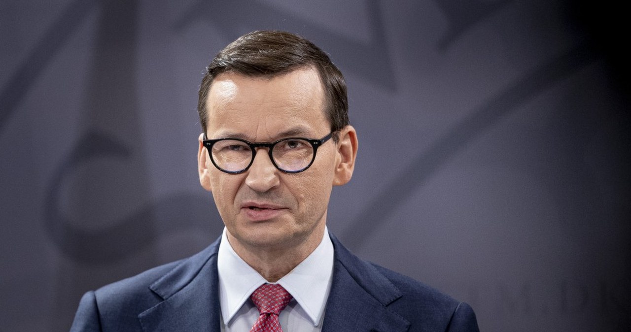 Morawiecki uczy się grać w grę wideo? Zaskakujący wpis byłego premiera