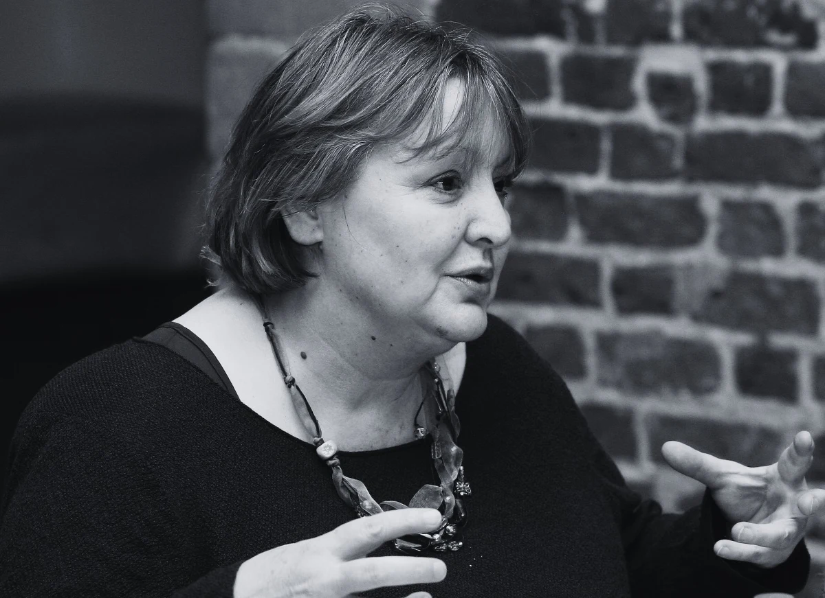 ​Chorwacka pisarka Dubravka Ugreszić zmarła w piątek w Amsterdamie w wieku 73 lat - poinformował jej zagrzebski wydawca. Ugreszić od lat żyła na emigracji; napisała m.in. powieści "Forsowanie powieści-rzeki" i "Ministerstwo bólu" oraz eseje wydane w zbiorze "Kultura kłamstwa".