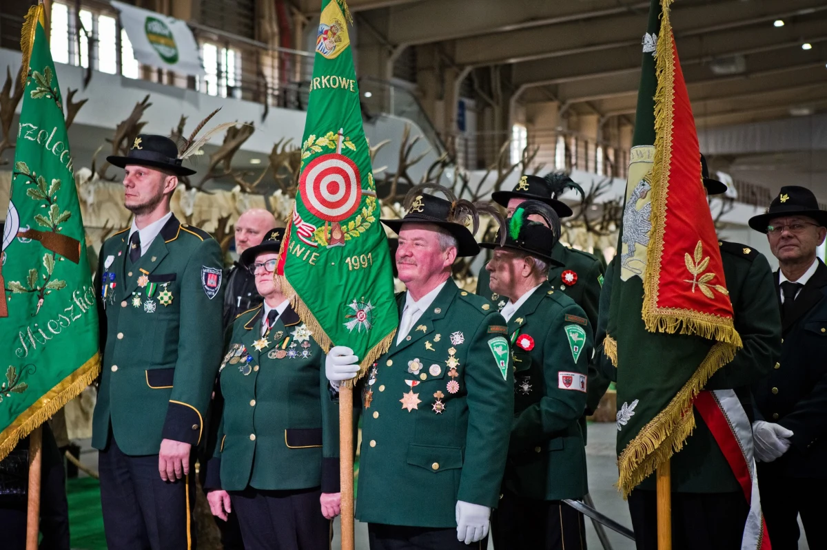 ​W Poznaniu trwa Euro Target Show 2023 - jedno z najważniejszych w Polsce wydarzeń dla pasjonatów łowiectwa, strzelectwa, survivalu oraz militariów.