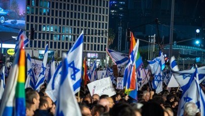 Coraz ostrzejsze protesty w Izraelu. Prezydent ostrzega przed wojną domową