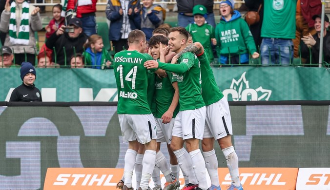 Co za historia! Najbiedniejszy klub Ekstraklasy już 3 punkty od pucharów