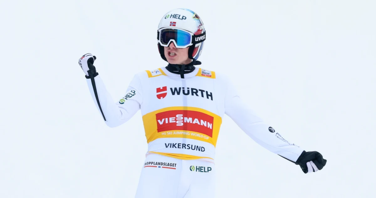 Kamil Stoch zajął ósme miejsce w konkursie Pucharu Świata w lotach narciarskich w Vikersund. Piotr Żyła był 15., Aleksander Zniszczoł 21., a Paweł Wąsek 24. Wygrał Austriak Stefan Kraft. Drugi był Norweg Halvor Egner Granerud, który triumfował w cyklu Raw Air.

