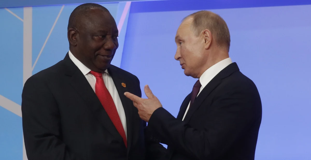 Czy Władimir Putin odważy się pojechać do RPA? W sierpniu rosyjski prezydent ma wziąć tam udział w szczycie państw BRICS. Tymczasem rzecznik prezydenta RPA Cyrila Ramaphosy przekazał, że władze są świadome swoich zobowiązań prawnych w związku z wyrokiem Międzynarodowego Trybunału Karnego, który wydał nakaz aresztowania przywódcy Rosji. 