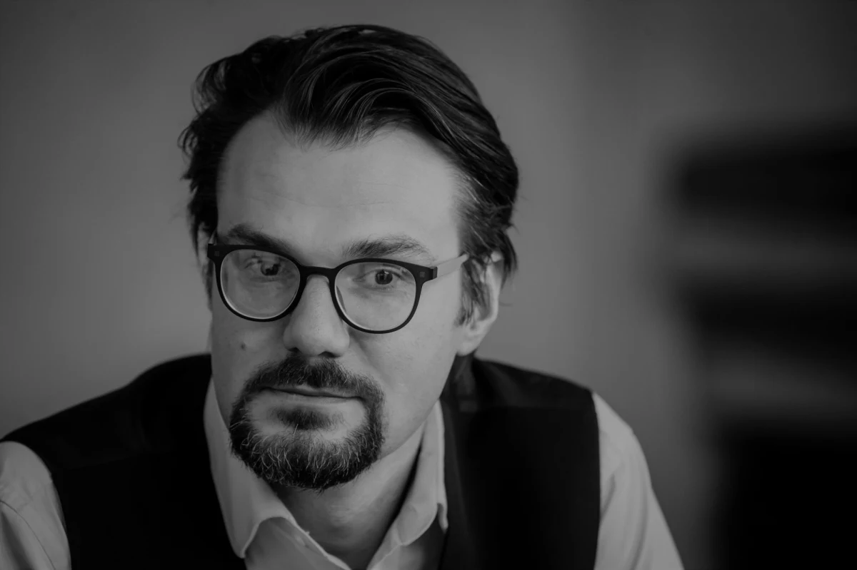 Nie żyje Łukasz Gajdzis. Informacje o śmierci aktora, reżysera i byłego dyrektora Teatru Polskiego w Bydgoszczy przekazało wczoraj Stowarzyszenie Dyrektorów Teatrów.